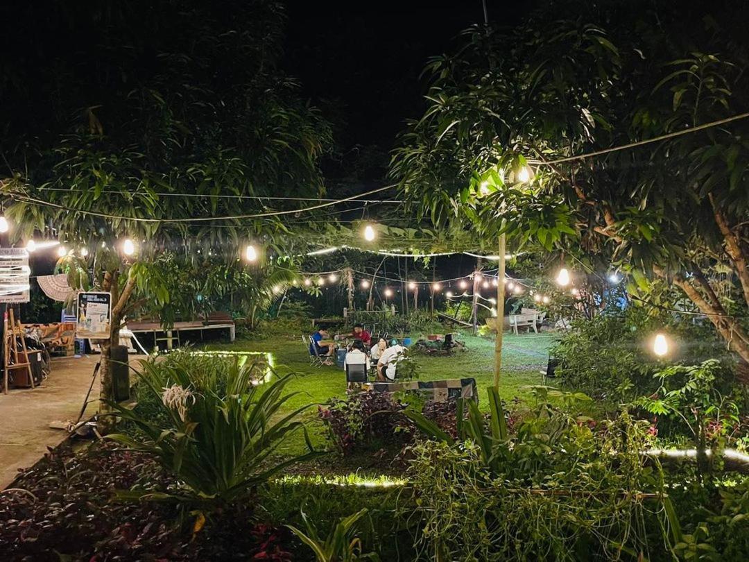 Con Dao Backpacker - Loco Camping Chi Khu Co Ong Exterior photo